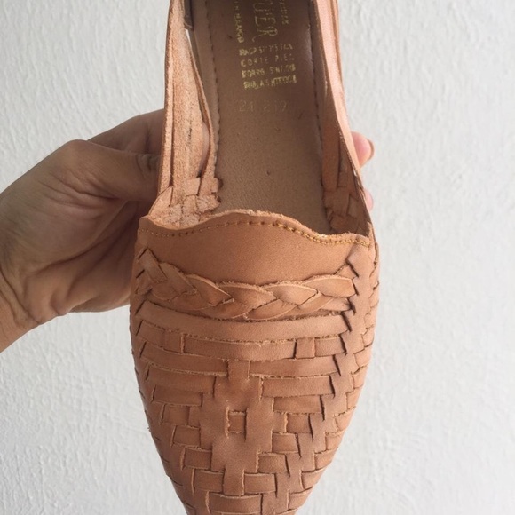 Huarache Sandals - Picture 2 of 4